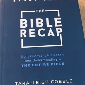 The Bible Recap Study Guide - Blue Paperback
